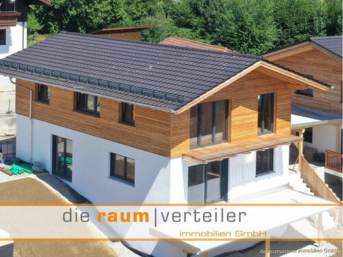 Drohnenansicht - Familienglück mit Aussicht - Neubau-EFH, 219 m² Wfl., 7 Zimmer, Einzug Ende 2025