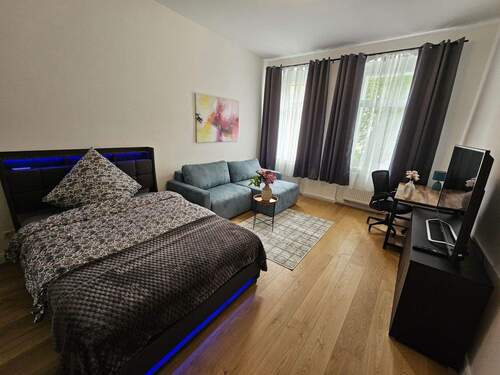 Zimmer 1 / Room 1 - 1 Zimmer Etagenwohnung in Berlin