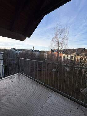 IMG_4190.jpeg - Großzügige 3-Raum Maisonette Wohnung sucht neue Mieter