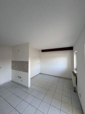 IMG_4186.jpeg - Etagenwohnung mit 85,00 m&sup2; in Chemnitz zur Miete