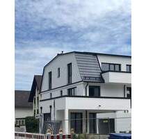 Exklusive 2-Zimmer-Dachgeschosswohnung - Germering