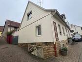 Seitenansicht - 4 Zimmer Mehrfamilienhaus, Wohnhaus in Boos