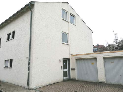 Aussenansicht - 3 Zimmer Etagenwohnung in Regensburg