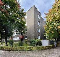 Bezugsfreie 2,5-Zimmer-Whg. mit Essdiele, Balkon und Stellplatz Elmschenhagen-Süd - Kiel