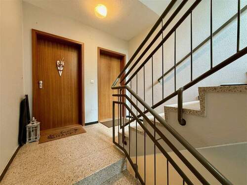 Treppenhaus - Etagenwohnung mit 68,70 m² in Kiel zum Kaufen