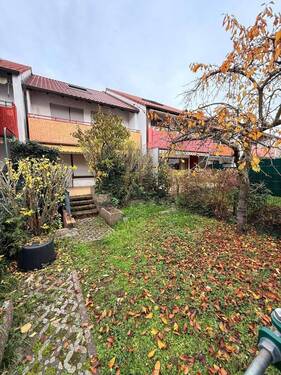 Garten-Terasse - schönes RM-Haus in guter Lage - 439.000,00&nbsp;EUR Kaufpreis, ca.&nbsp; 158,00&nbsp;m&sup2;&nbsp;Wohnfl&auml;che