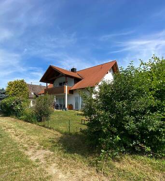 Bild 3 - 8 Zimmer Mehrfamilienhaus, Wohnhaus in Ballrechten-Dottingen