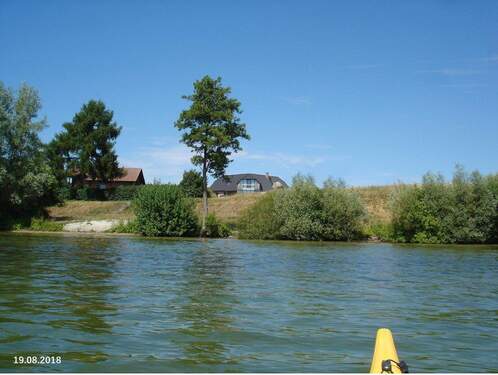 Ansicht vom See mit Badestelle - 5 Zimmer Einfamilienhaus zum Kaufen in Alt Schwerin