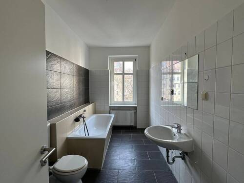 Bad - 3 Zimmer Etagenwohnung in Leipzig