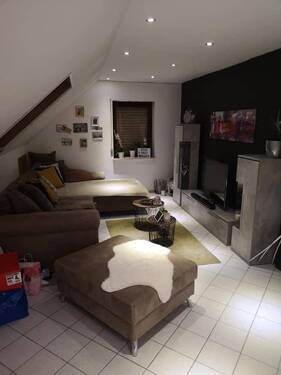 Wohnzimmer - Etagenwohnung mit 64,00 m&sup2; in Plankstadt zum Kaufen