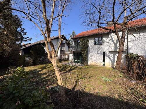 Bild 2 - 7 Zimmer Doppelhaushälfte zur Miete in Krailling