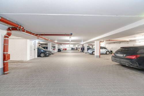 Tiefgarage - 