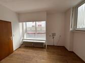 Büro Gewerbe Haus-Nr. 27 - 1 Zimmer Mehrfamilienhaus, Wohnhaus zum Kaufen in Mülheim
