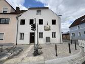 Gebäudeansicht - 1 Zimmer Mehrfamilienhaus, Wohnhaus zum Kaufen in Auerbach in der Oberpfalz