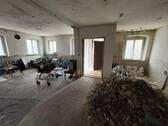 Erdgeschoss - 1 Zimmer Mehrfamilienhaus, Wohnhaus in Auerbach in der Oberpfalz