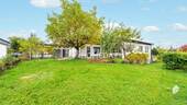 Außenansicht 2 - Genießen Sie die Aussicht! Vielseitiges EFH in Hanglage samt Einliegerwohnung & viel Platz