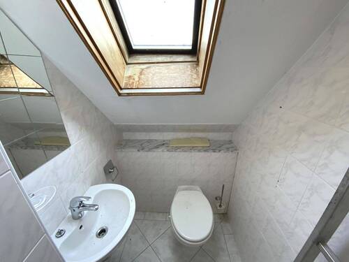 Gäste WC im Dachgeschoss - 