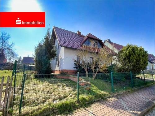 Außenansicht - Licht, Raum & Lebensqualität! - 315.000,00&nbsp;EUR Kaufpreis, ca.&nbsp; 128,00&nbsp;m&sup2;&nbsp;Wohnfl&auml;che