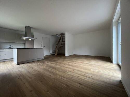 Bsp. Wohn-Essbereichgestaltung + EBK - 4 Zimmer Doppelhaushälfte in Norderstedt