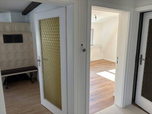 Blick in Schlaf-/Wohnzimmer - 