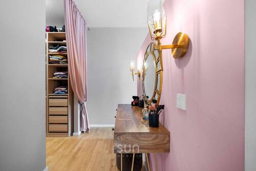 Master-Schlafzimmer - 