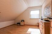 Kind 2 im DG - 