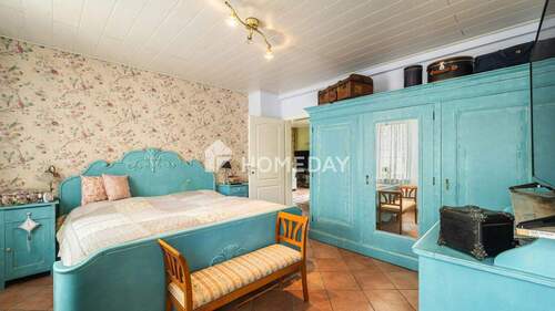 1. OG Schlafzimmer 2 - 