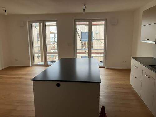 Wohn-und_Küchenbereich - 3 Zimmer Etagenwohnung in Haag