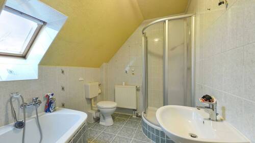 Bad Dachgeschoss - 