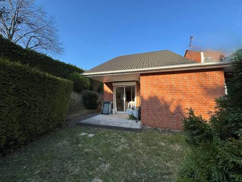 4. Terrasse F.1.jpg - Einfamilienhaus mit 60,00 m&sup2; in Norderstedt zum Kaufen
