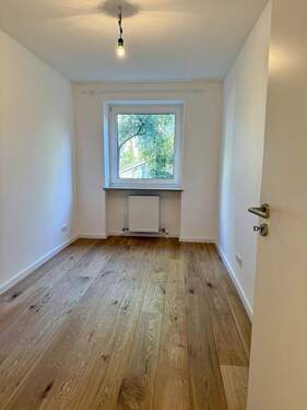 Büro / Kinderzimmer - 