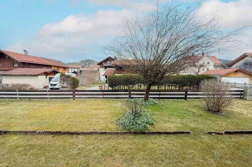 Ausblick Wohnzimmer_Gemeinschaftsgarten - 