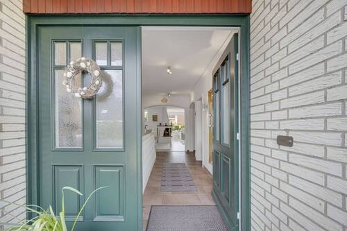 Eingangstür - 3 Zimmer Reihenendhaus in Hamburg / Poppenbüttel