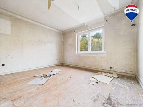 MAX Immobilien DeLux Einfamilienhau Zimmer Ballweiler Mark Borowicz - 