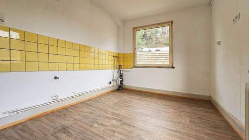 Bild 3 - Mehrfamilienhaus, Wohnhaus mit 180,00 m&sup2; in Waldshut-Tiengen zum Kaufen