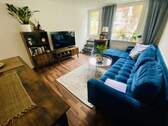 Wohnzimmer 2 - 2 Zimmer Etagenwohnung zur Miete in Hamburg