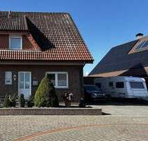 IMMOBILIEN GUMNIOR präsentiert: familienfreundliche Doppelhaushälfte in beliebter Lage von Salzbergen