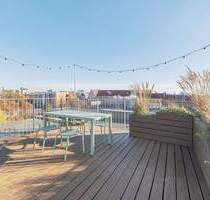 Traumhafte Dachgeschosswohnung mit Blick über Berlin-City