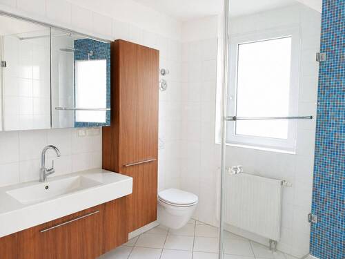 Badezimmer II - 