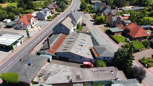 dji_fly_20250701_140256_491_1751371646671_photo_optimized - 1 Zimmer Mehrfamilienhaus, Wohnhaus in Hanerau-Hademarschen
