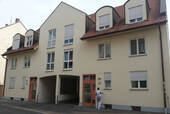 Hausansicht - 3 Zimmer Etagenwohnung zur Miete in Delitzsch
