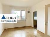 Zimmer 1 - FÜ-Eigenes Heim: Gut geschnittene 2-Zimmer-Wohnung (3.OG)