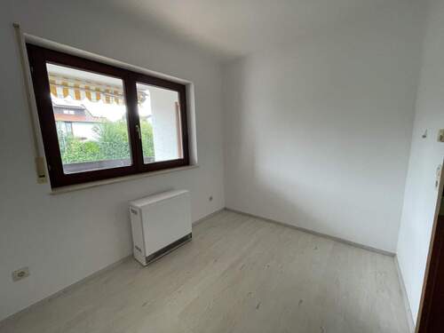 Büro oder kleines Kinderzimmer - 