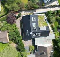 Qualität die bleibt: Schönes Zweifamilienhaus - energieeffizient, modern & familienfreundlich - Hannover Heideviertel