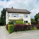 Ansicht - Wohnhaus mit 3 Wohnungen und Garagen und grossem Garten in der Nordstadt
