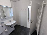 Badezimmer - 2 Zimmer Etagenwohnung zur Miete in Neuhofen