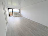 Wohnbereich - 2 Zimmer Etagenwohnung in Neuhofen
