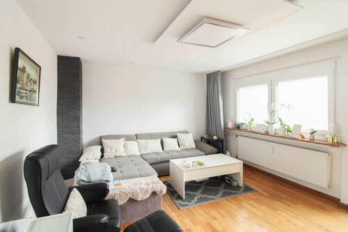 Bensheim Wohnzimmer - 3 Zimmer Etagenwohnung in Bensheim