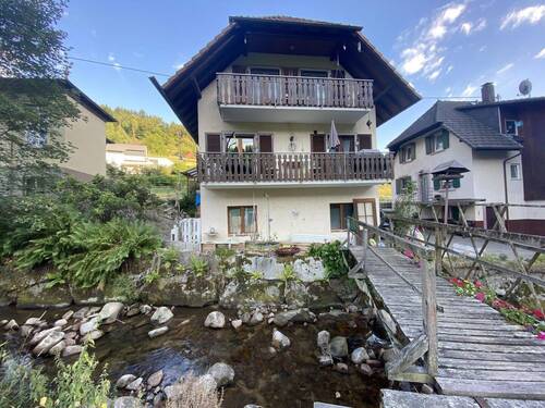 Bild 2 - 8 Zimmer Mehrfamilienhaus, Wohnhaus zum Kaufen in Malsburg