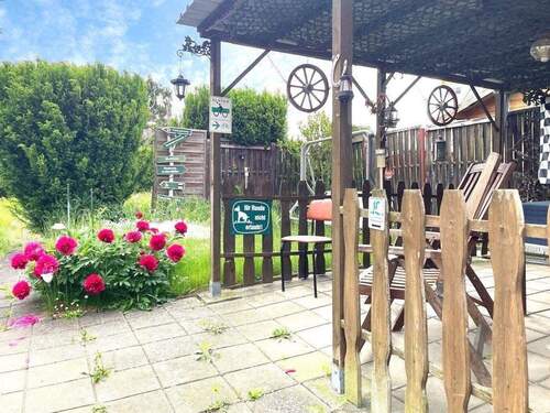 überdachte Sitzecke - 